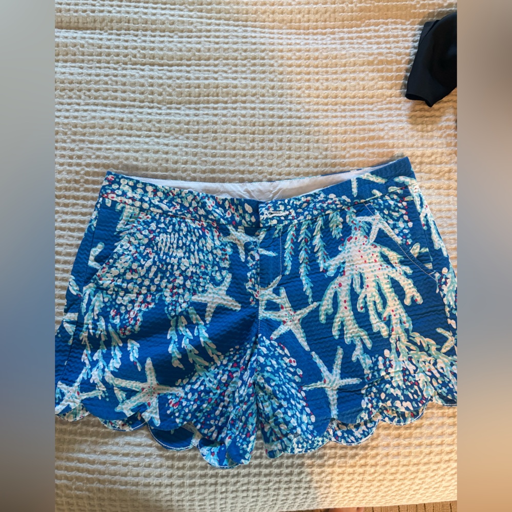 EUC Good Reef Lilly Pulitzer Buttercup Shorts